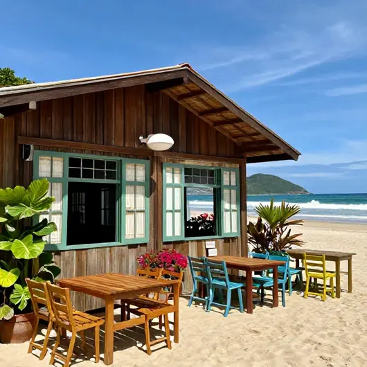 Green House Resto Bar